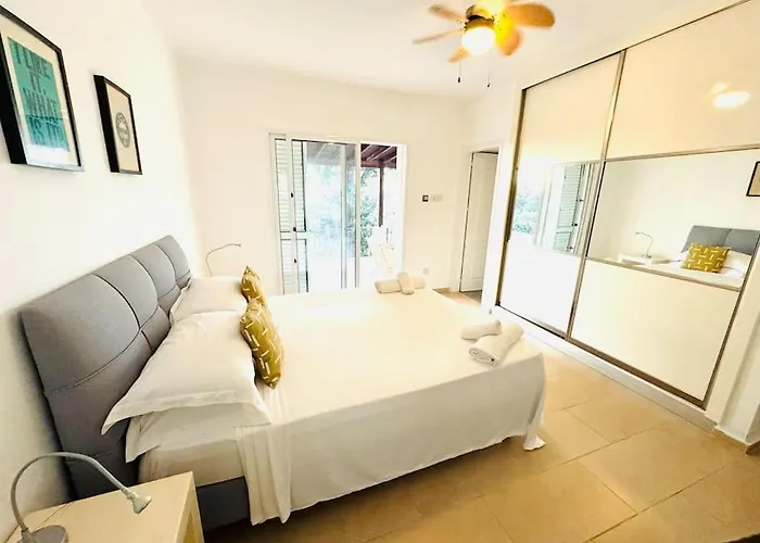 Vila Sonbahar With Private Pool Kyrenia North Cyprus