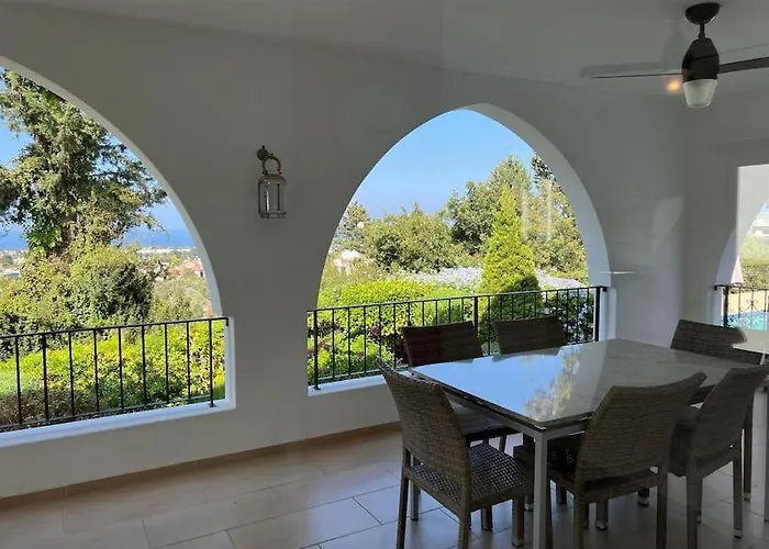 Vila Sonbahar With Private Pool Kyrenia North Cyprus