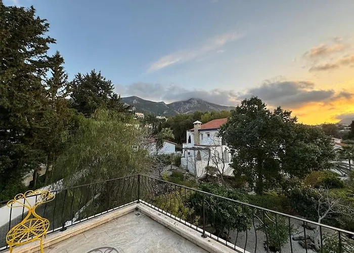 Sonbahar With Private Pool Kyrenia North Cyprus Vila *