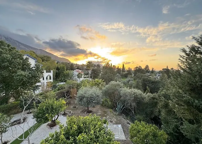 Sonbahar With Private Pool Kyrenia North Cyprus Vila *