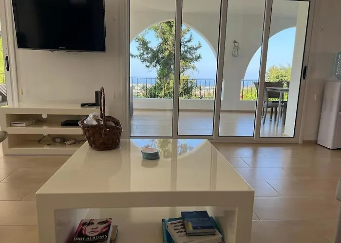 Sonbahar With Private Pool Kyrenia North Cyprus キレニア